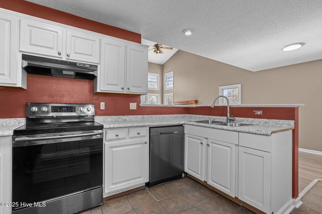 3018 Mandy Lane, Morehead City, NC 28557