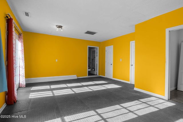 3018 Mandy Lane, Morehead City, NC 28557