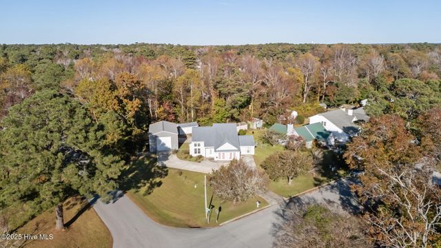 3018 Mandy Lane, Morehead City, NC 28557