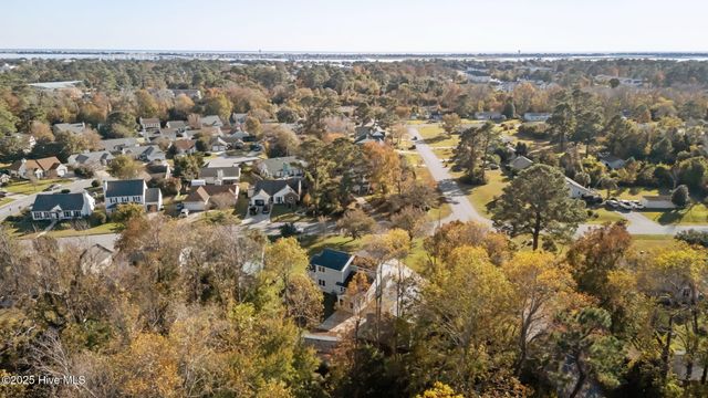 3018 Mandy Lane, Morehead City, NC 28557