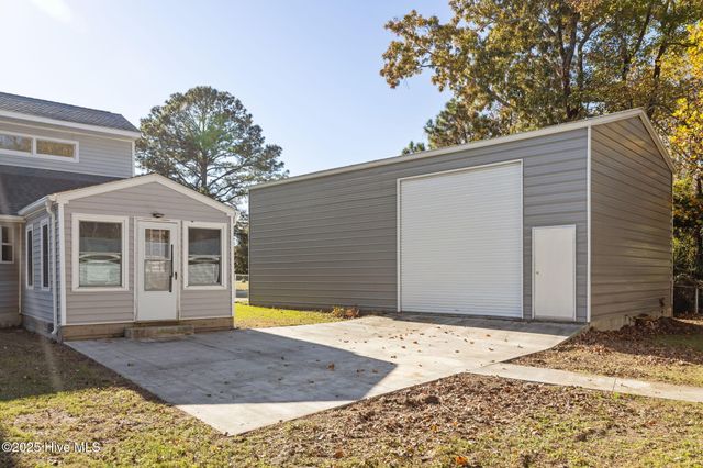 3018 Mandy Lane, Morehead City, NC 28557