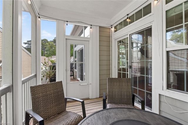 5448 Paperwhite LN, Virginia Beach, VA 23455