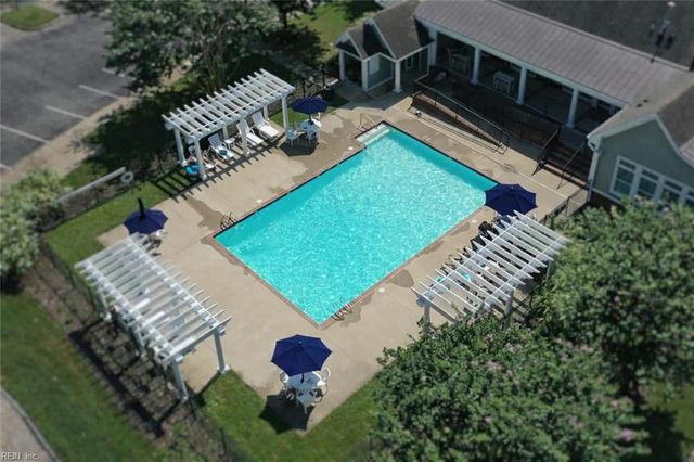 5448 Paperwhite LN, Virginia Beach, VA 23455