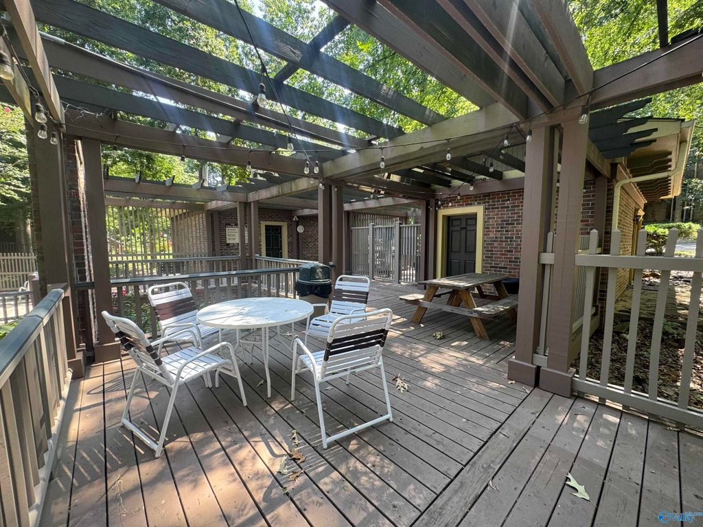 2132 Belle Grove Drive, Huntsville, AL 35802