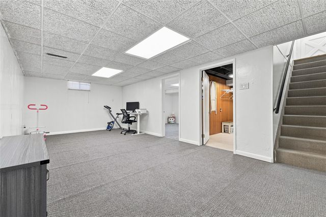 318 SE Wanda Drive, Ankeny, IA 50021