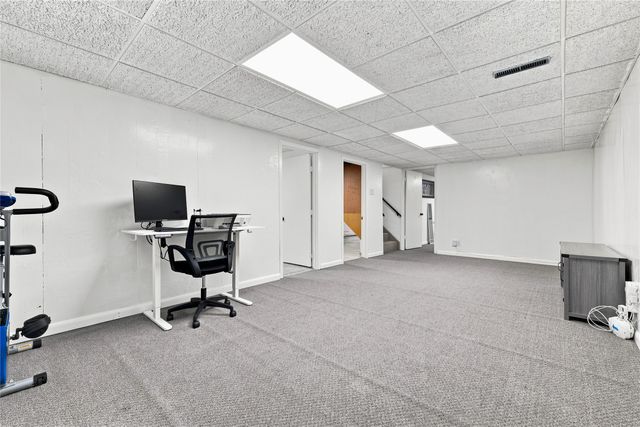 318 SE Wanda Drive, Ankeny, IA 50021