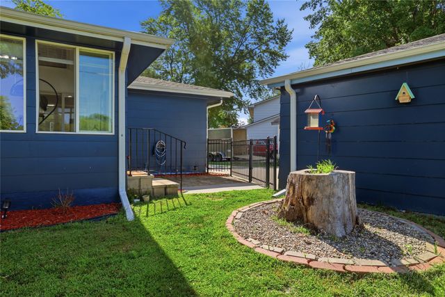 318 SE Wanda Drive, Ankeny, IA 50021
