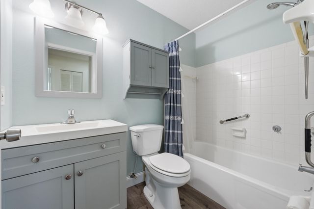 1313 Ethel Circle NE, Palm Bay, FL 32905