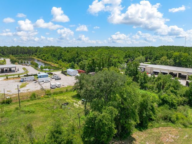 2825 Industry Center Rd, St Augustine, FL 32084