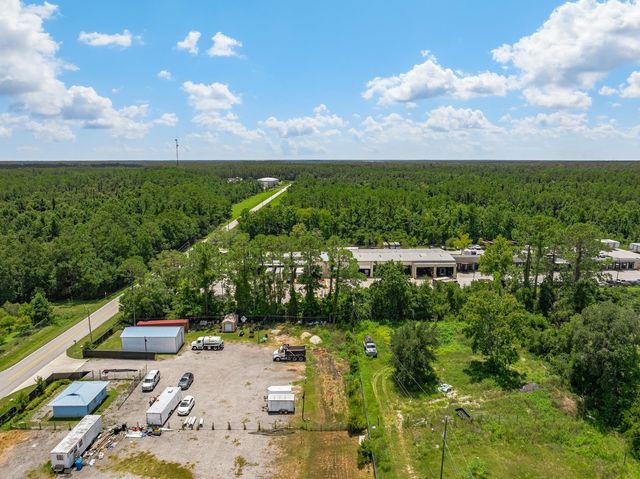 2825 Industry Center Rd, St Augustine, FL 32084