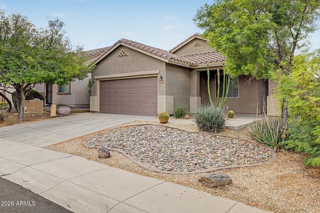 3745 W Amber Nickole Court, Phoenix, AZ 85086