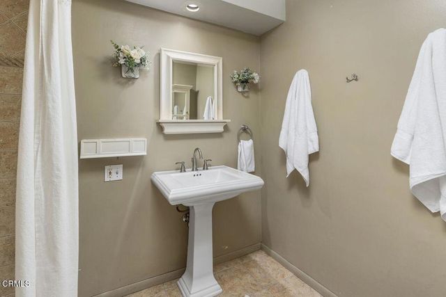 2344 Jayma Lane, La Crescenta, CA 91214