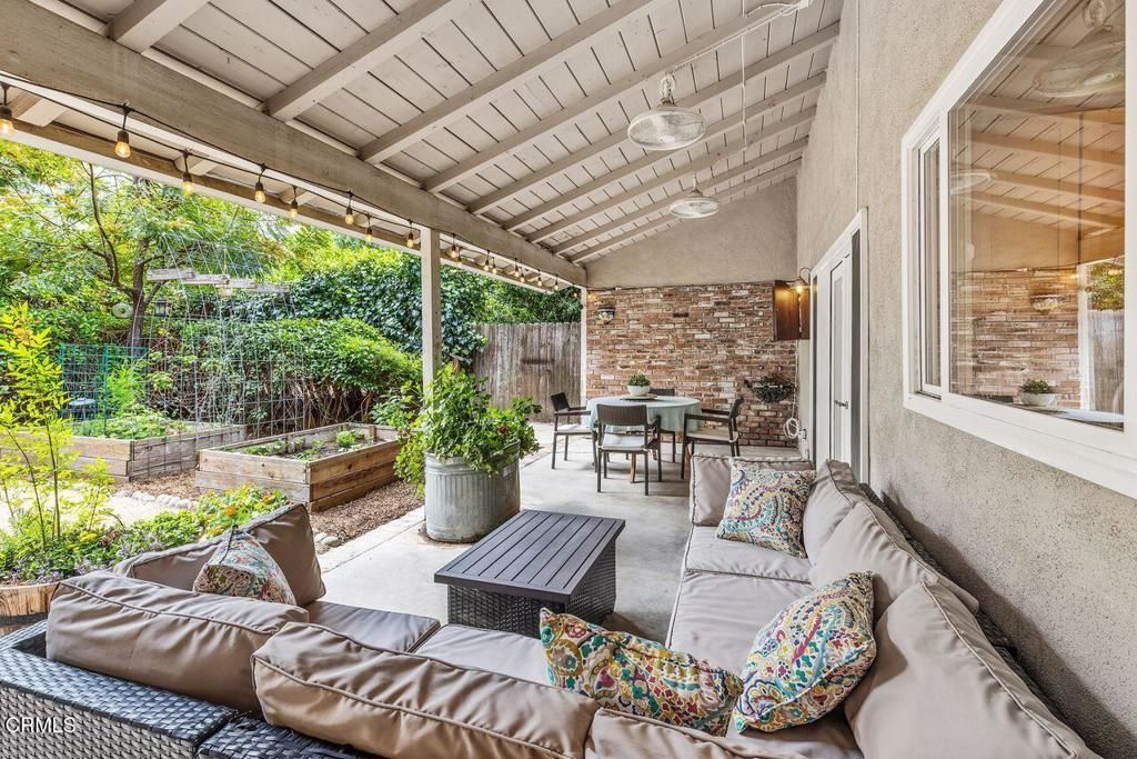 Image 28 of property listing at 2344 Jayma Lane, La Crescenta, CA 91214