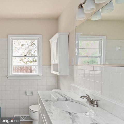 1321 DANDRIDGE STREET, Fredericksburg, VA 22401