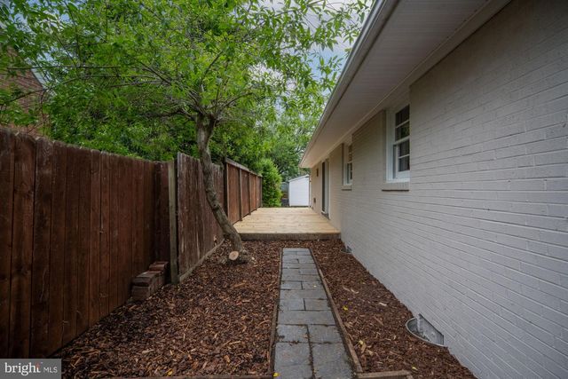 1321 DANDRIDGE STREET, Fredericksburg, VA 22401