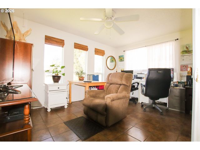 3210 MUNSEL LAKE Rd, Florence, OR 97439