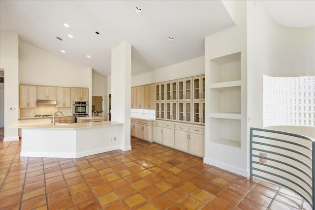 3606 Labrador, Grapevine, TX 76051