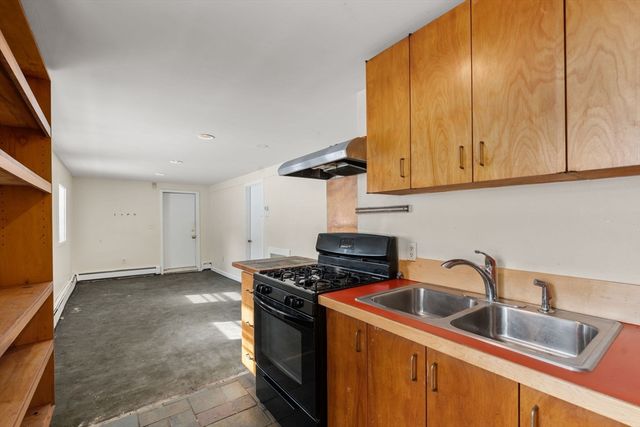 108 Clay St, Cambridge, MA 02140