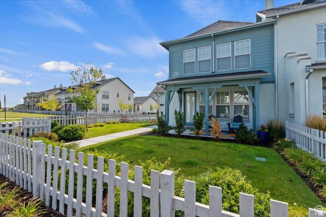 4667 W ISLA DAYBREAK RD, South Jordan, UT 84009