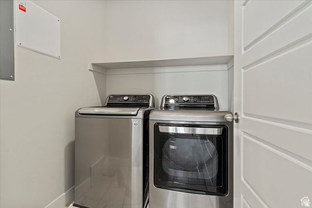 4667 W ISLA DAYBREAK RD, South Jordan, UT 84009