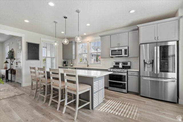 4667 W ISLA DAYBREAK RD, South Jordan, UT 84009