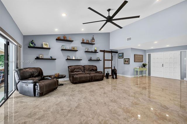 8860 SW 49th Ct, Cooper City, FL 33328