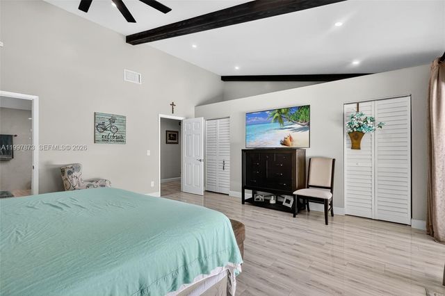 8860 SW 49th Ct, Cooper City, FL 33328