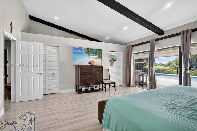 8860 SW 49th Ct, Cooper City, FL 33328