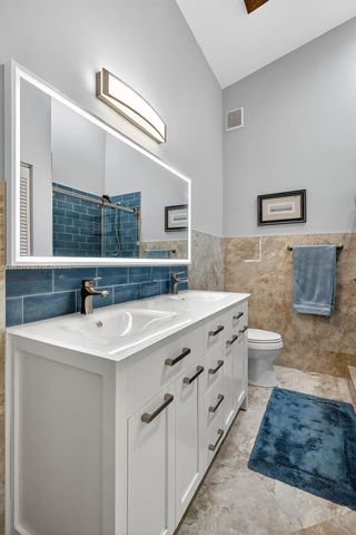 8860 SW 49th Ct, Cooper City, FL 33328