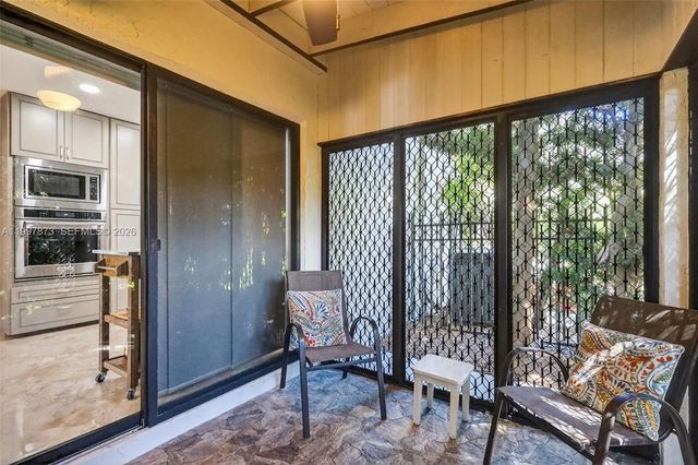 8860 SW 49th Ct, Cooper City, FL 33328