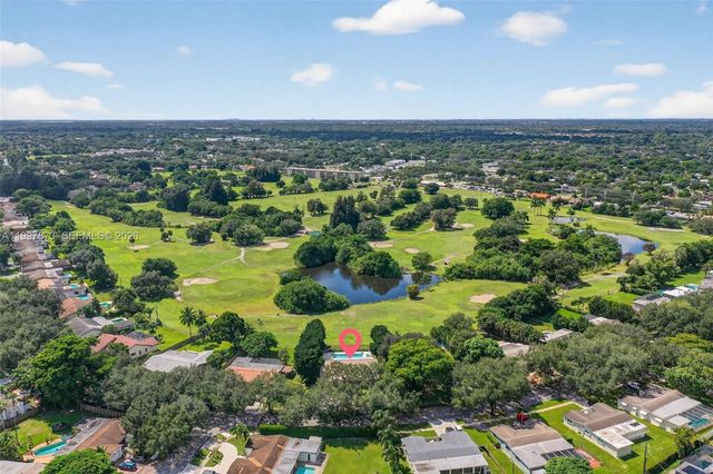 8860 SW 49th Ct, Cooper City, FL 33328