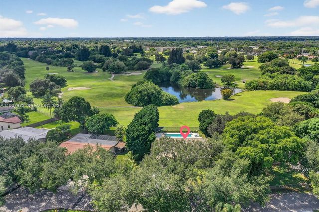 8860 SW 49th Ct, Cooper City, FL 33328