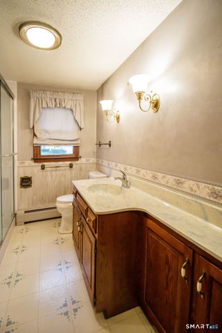 73 Cawley Street, Bristol, CT 06010