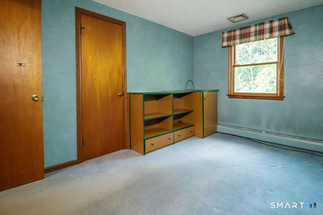 73 Cawley Street, Bristol, CT 06010