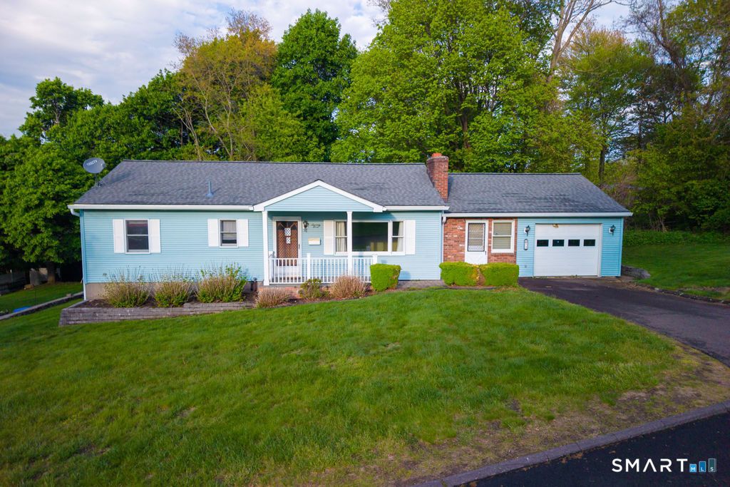 73 Cawley Street, Bristol, CT 06010