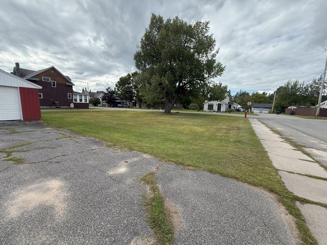 7 Amoriell Avenue, Tupper Lake, NY 12986