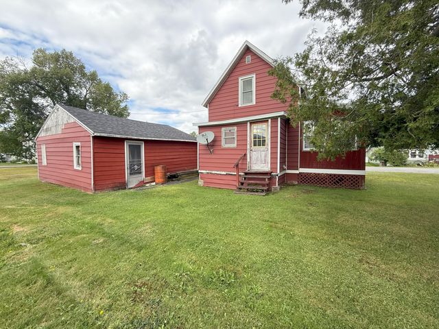 7 Amoriell Avenue, Tupper Lake, NY 12986