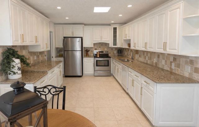 7777 Stirling Bridge Boulevard S, Delray Beach, FL 33446