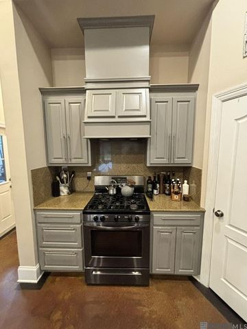 39331 Meadowbrook Ave, Prairieville, LA 70769