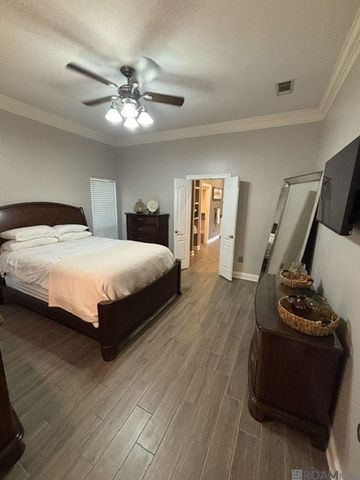 39331 Meadowbrook Ave, Prairieville, LA 70769