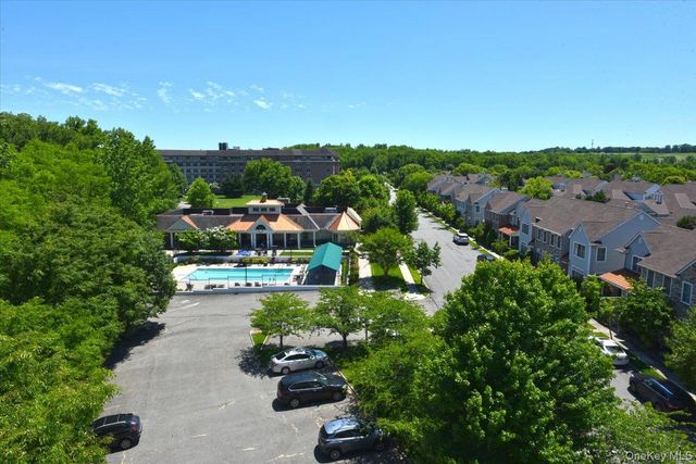 100 Harborview Drive 555, Port Washington, NY 11050