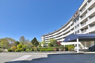 100 Harborview Drive 555, Port Washington, NY 11050