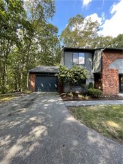 49 Pheasant Run A, Smithfield, RI 02917