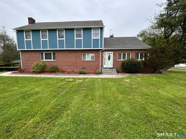890 Daniels Farm Road, Trumbull, CT 06611