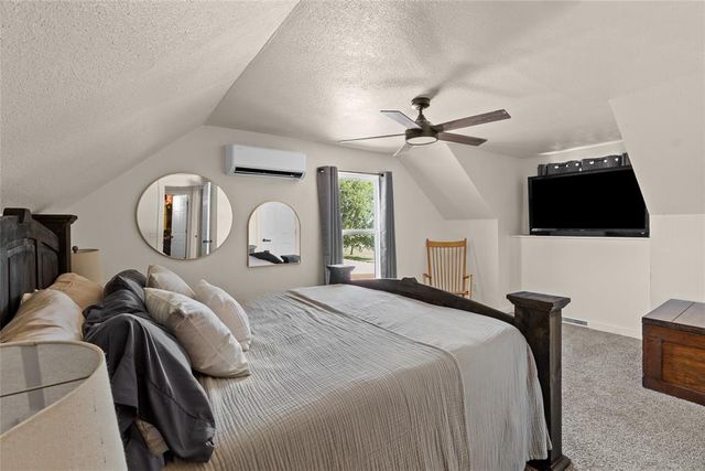 9025 Hollow Road, Newalla, OK 74857