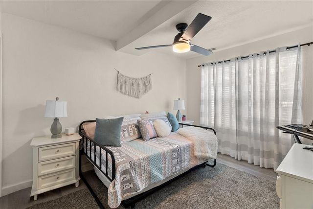 9025 Hollow Road, Newalla, OK 74857