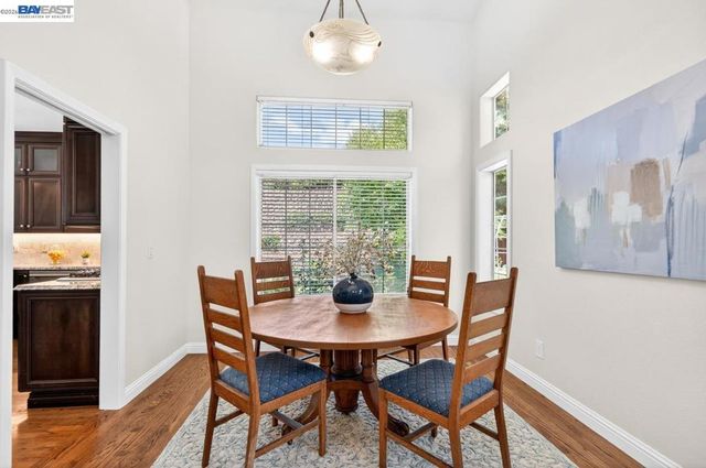 620 Amberwood Way, Livermore, CA 94551