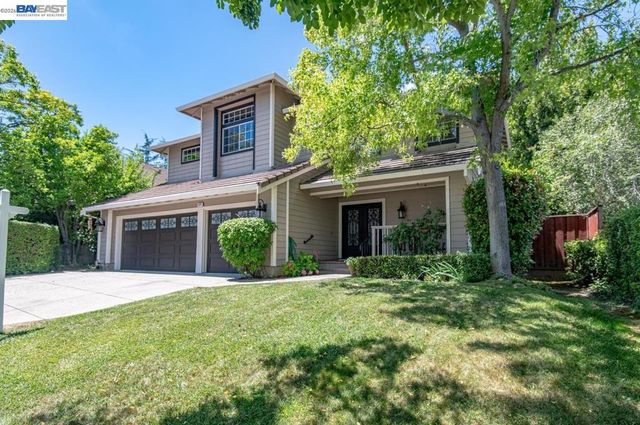 620 Amberwood Way, Livermore, CA 94551