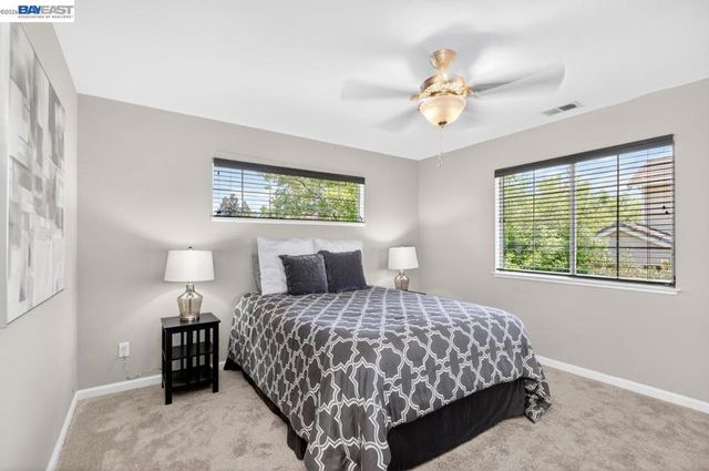620 Amberwood Way, Livermore, CA 94551