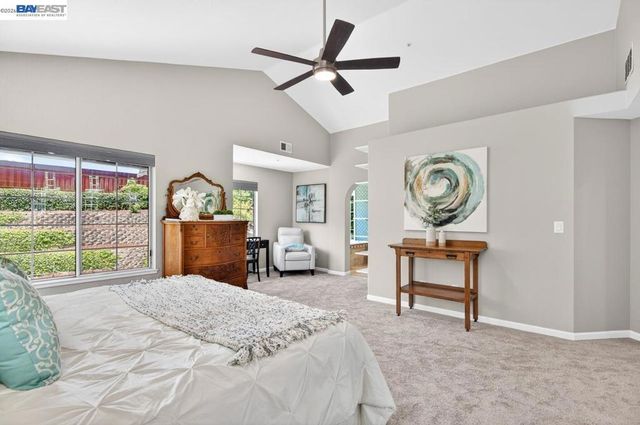 620 Amberwood Way, Livermore, CA 94551